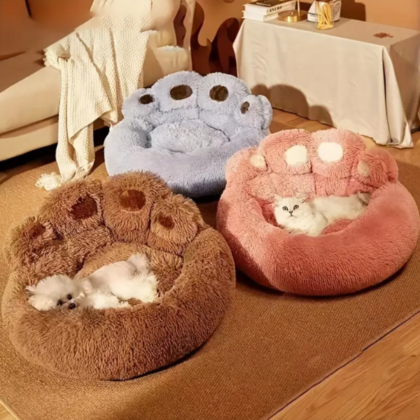 Paw-Shaped Pet Bed, Soft Plush, Non-Slip Base, Cats and Dogs