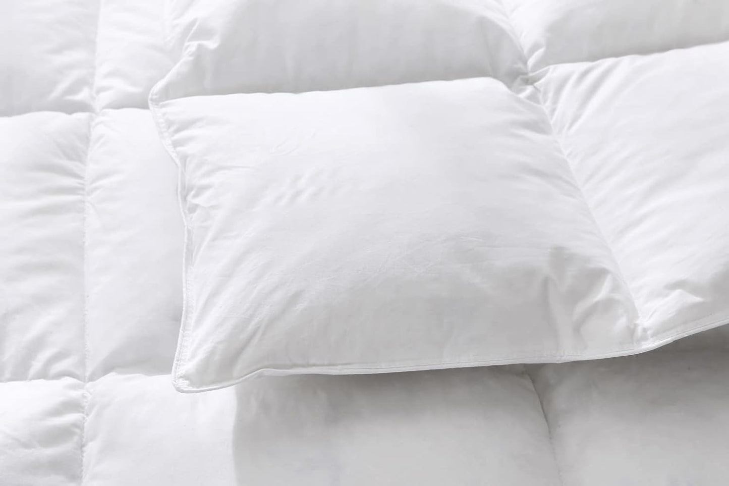 Hotel-Quality Duvet, Extra Soft, All-Season Bounce-Back Comfort
