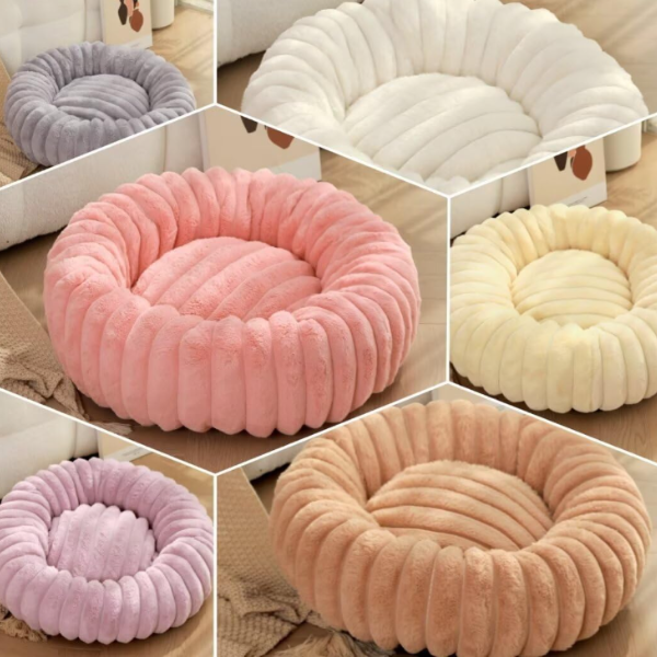 Warm Fleece Cave Bed, Cosy Enclosed Resting Space for Cats and Small Dogs
